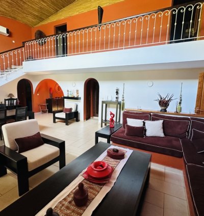 Somptueuse villa avec piscine et vue lagune