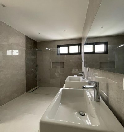 APPARTEMENT F5 HAUT PLATEAU