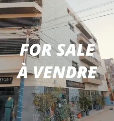 IMMEUBLE A VENDRE NGOR ALMADIES