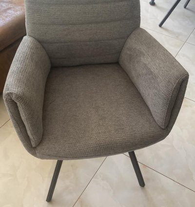 Chaise Fauteuil Design – Confort Premium