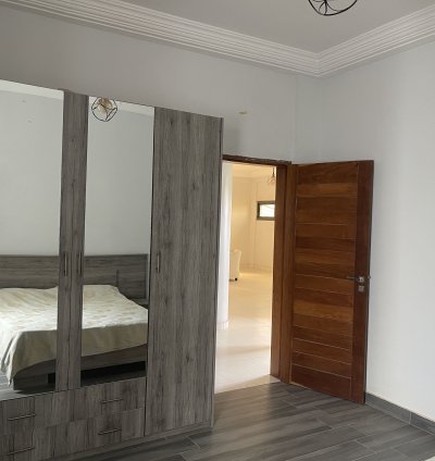 Villa 5 chambres avec terrasses et toit-terrasse à vendre à La Somone