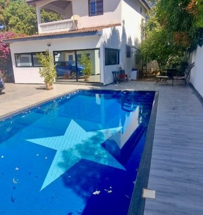 Villa à vendre à Warang  Sérère avec piscine – Proche de l’océan Atlantique