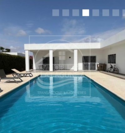 Villa de 180m² à vendre à 5mn de l'autoroute, de l'EBA et saly center