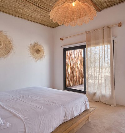 HÔTEL OKAI ( l'oasis du desert ) Une oasis au milieu du plus beau désert du Sénégal,