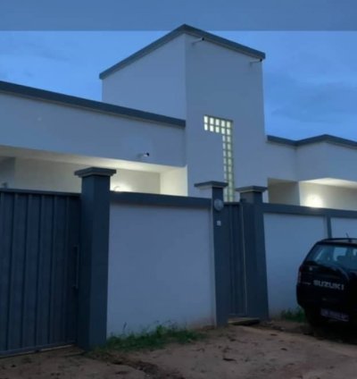 A VENDRE SOMONE : Villa de 167 m² habitables avec piscine