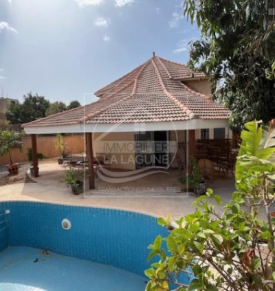 Villa à vendre à NGAPAROU