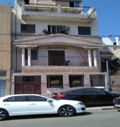 Immeuble R+3 à vendre CENTENAIRE BOULEVARD