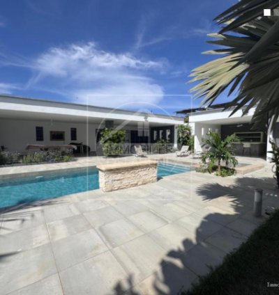 Villa de 200 m² à vendre à Ngaparou - V3304