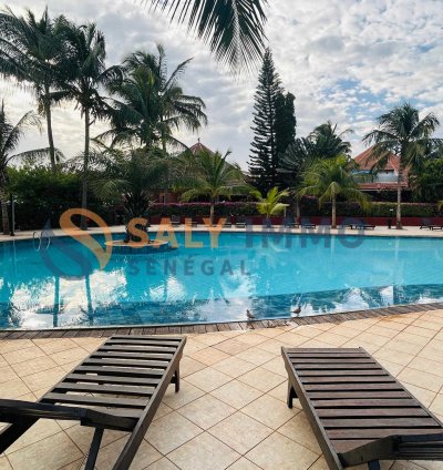 Villa afrocontemporaine en résidence bord de mer à Saly