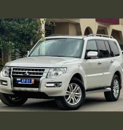 MITSUBISHI PAJERO GL (2016)