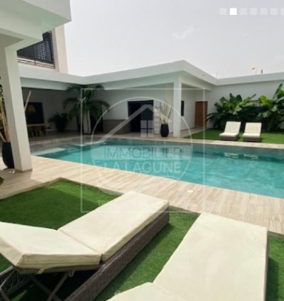 Villa de 320 m² à vendre à Ngaparou