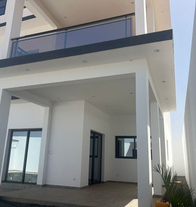 Villa moderne  à vendre à Nguerigne