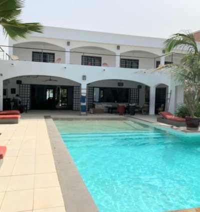 Villa atypique sur 1100 m² de terrain à vendre à ngaparou