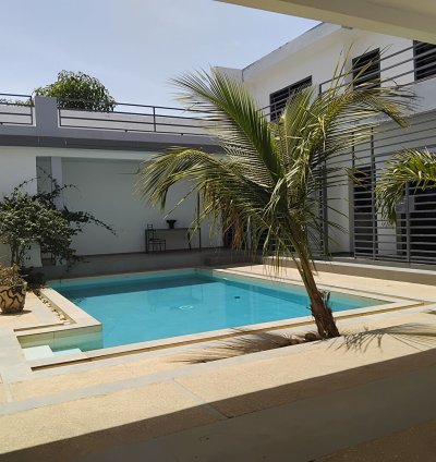 Villa moderne à louer à la SOMONE
